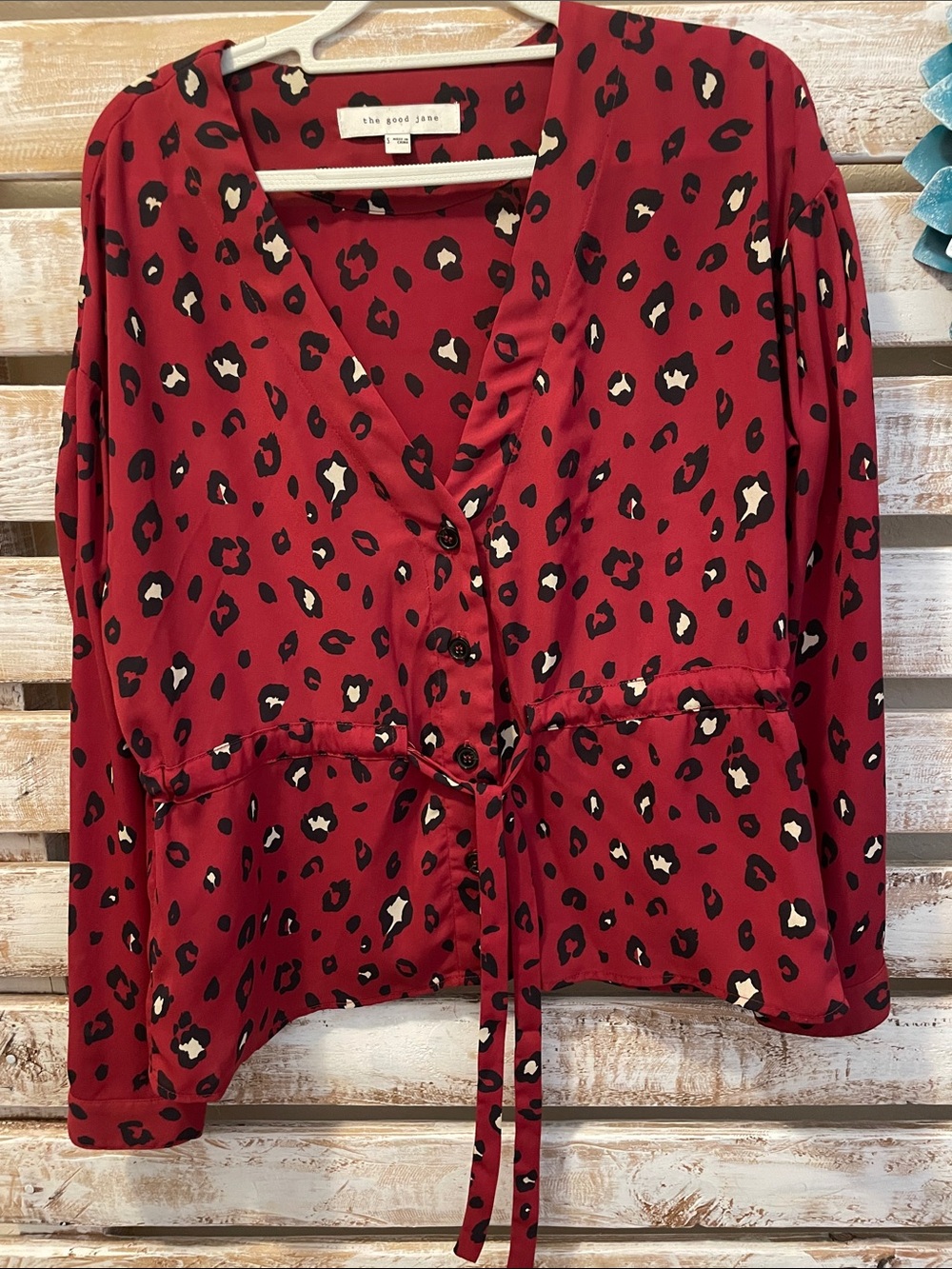 🔥🔥 (3/$20) 
The Good Jane Red Leopard Print Drawstring Blouse Size Small